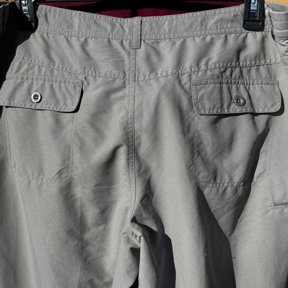 Cabela's  PERFORMANCE Light Gray pants WOMENS,SIZE18,NO FLY ZONE,INSECT DEFENSE - Picture 2 of 11